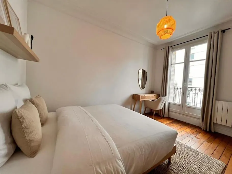 Apartment 1 Bedroom # Paris 14 # Alesia