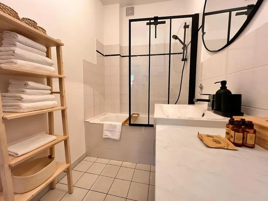 Apartment 1 Bedroom # Paris 14 # Alesia