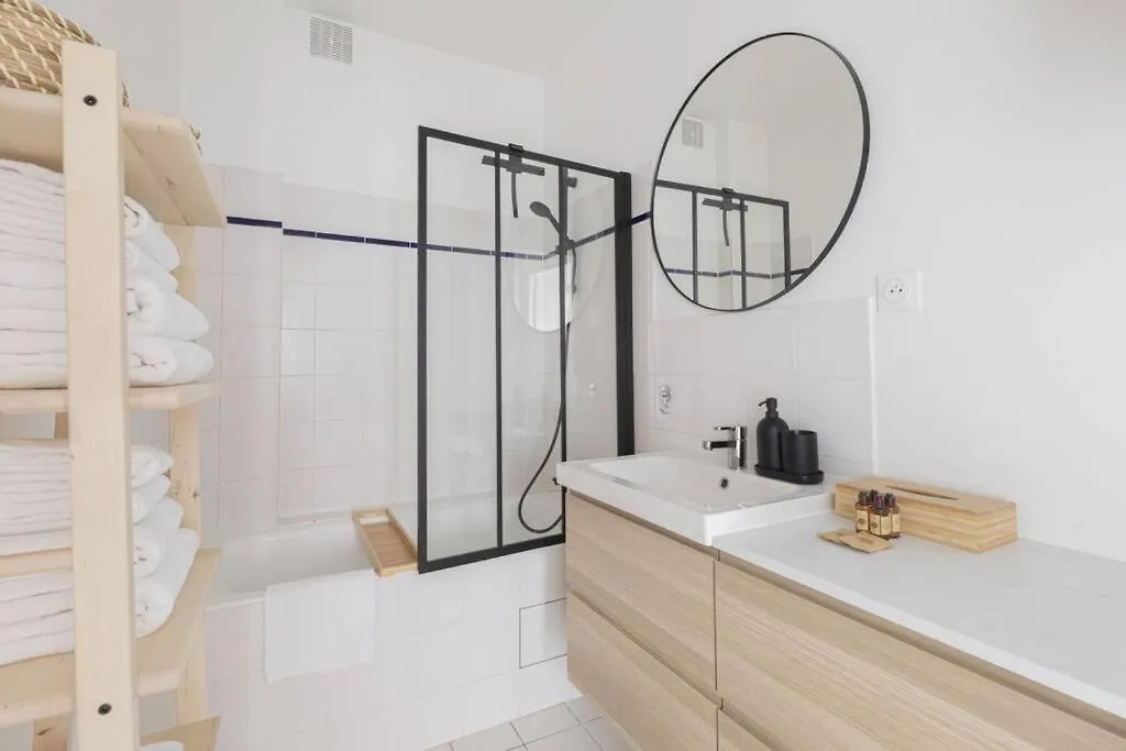 Apartment 1 Bedroom # Paris 14 # Alesia